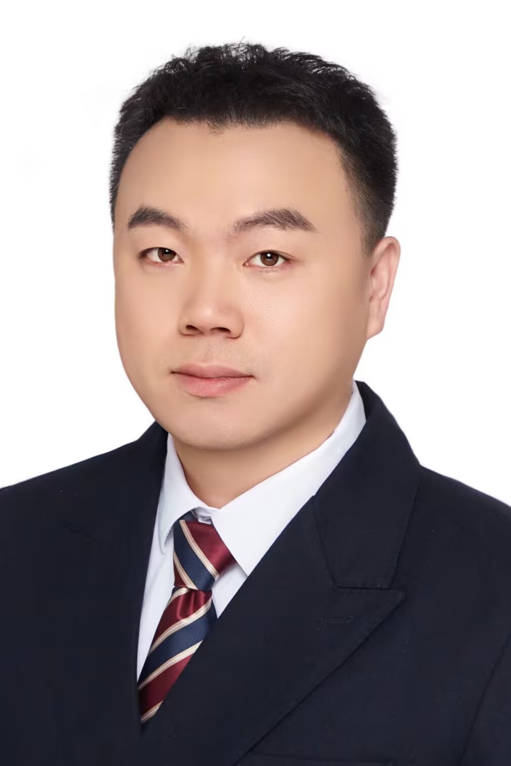 张吟龙